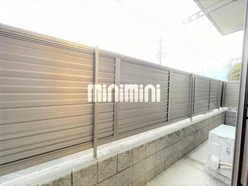 ブランドール余野の内装