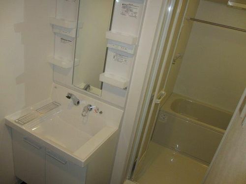 コートアクシス新栄の内装