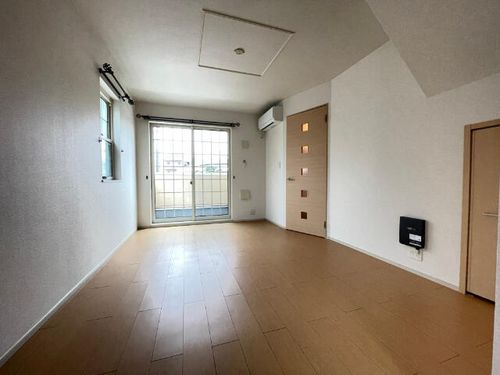 アーデントKの居間