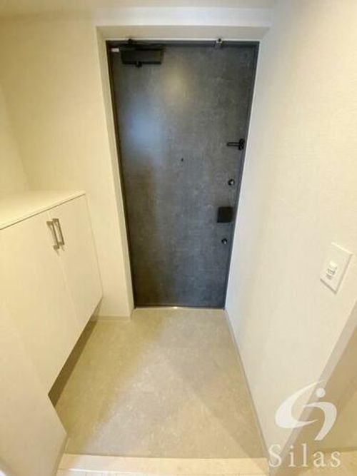 大阪府大阪市都島区内代町1丁目(マンション)の賃貸物件の玄関