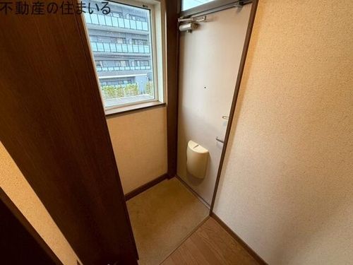コニファーコートの玄関