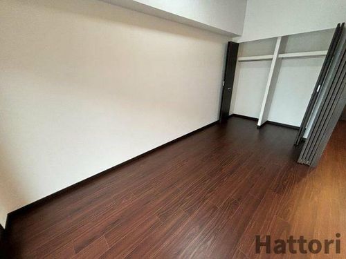 ディームス福島の居間