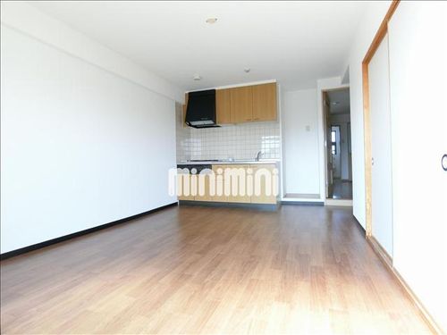 神ノ木ハイツの居間