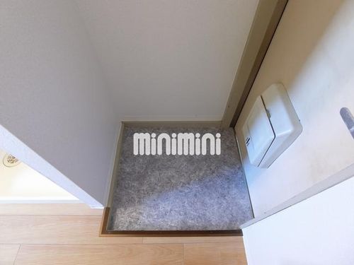 コーポモリタの玄関