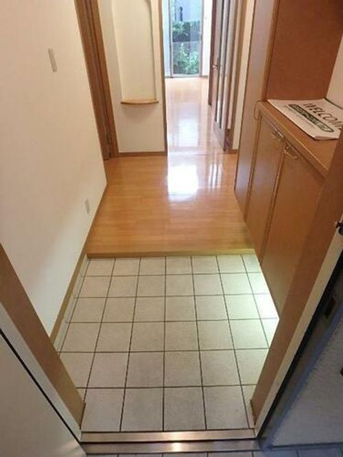 大阪府豊中市本町4丁目(マンション)の賃貸物件の玄関