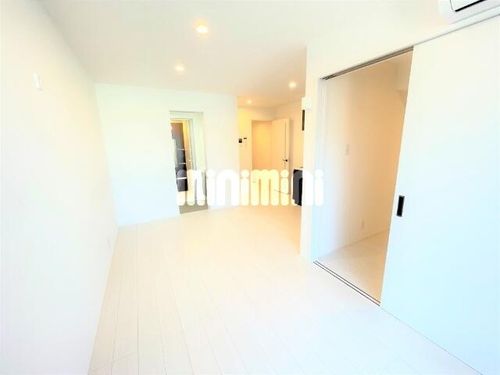 Jack funairiⅡの居間