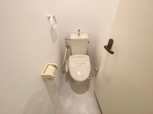 ヒルズ千代田の内装