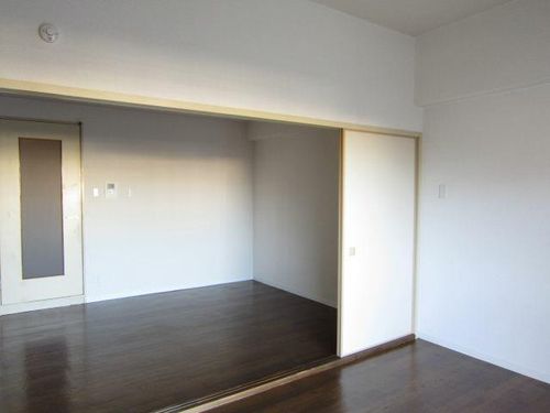 グリーンハイツ新道の居間