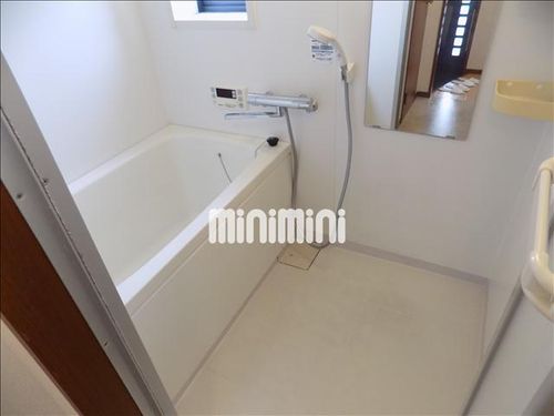 ファミーユAの風呂