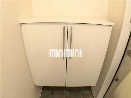 パルケ香久山の玄関