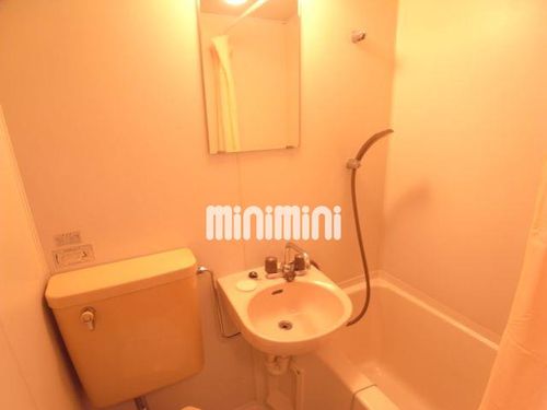 エステートピア栄の内装