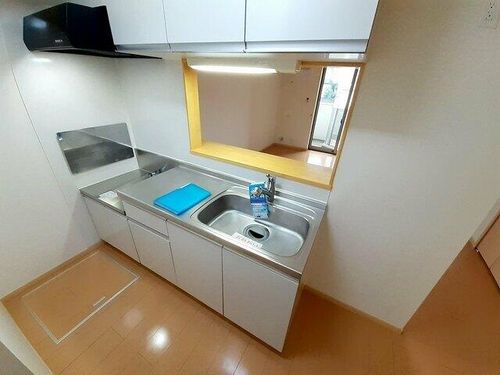 セレーノ カーサのキッチン