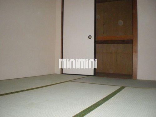 スカイハイムの内装