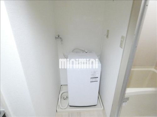 フォレスタ上条の内装