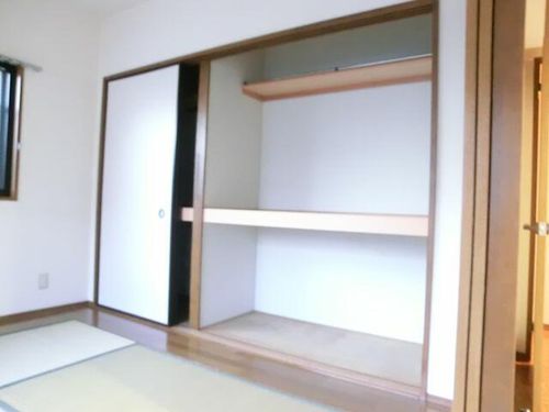 グランディーナ弐番館の内装