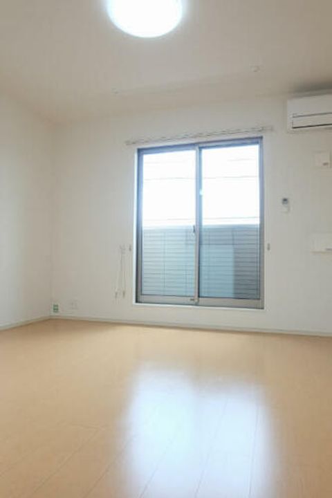 シャルマンの居間