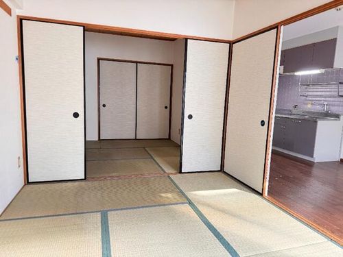 フローレンス吉田の内装