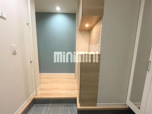 新築 ユーフォリアの玄関