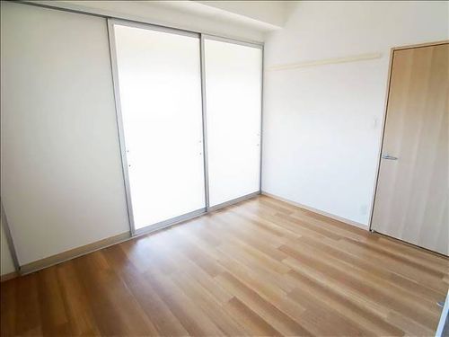 フェリーチャアイオイの居間