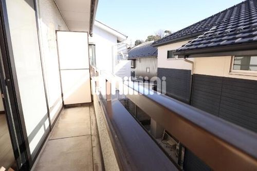 TAMEN COURTの内装