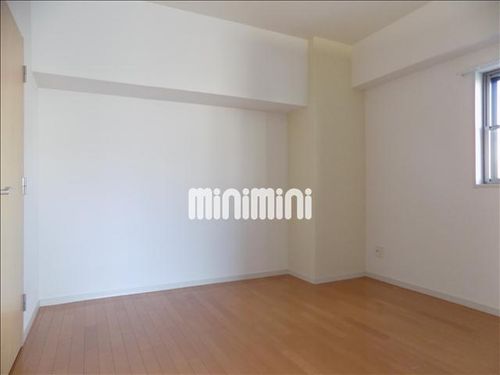 Lucent土橋の居間