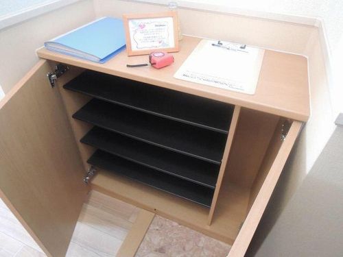 サンガーデン広住の玄関