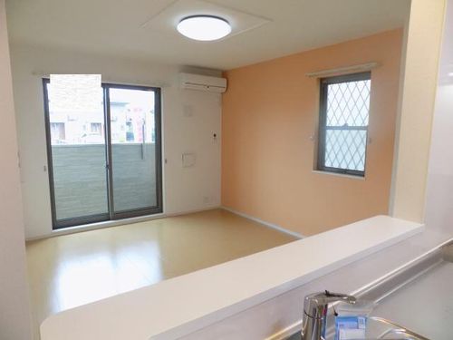 ラヴァーズEの居間