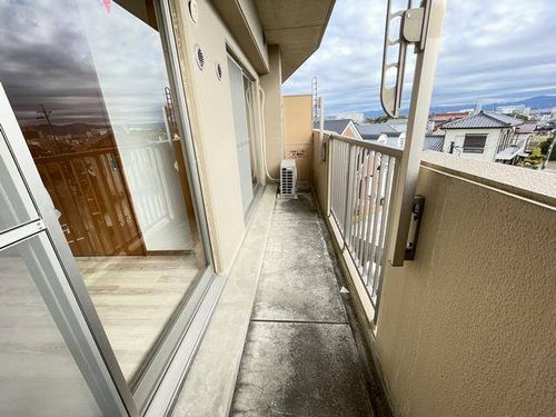 ベルヴュー小坂の内装