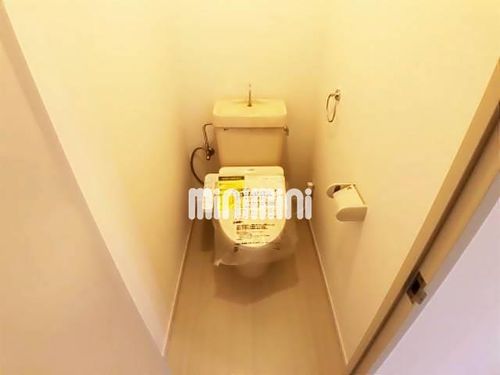 エルスタンザ原の内装