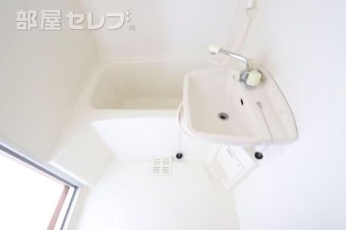 ラ・シャラ401の内装