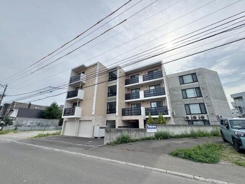 NFPガーデン月寒西の外観