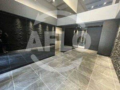 S-RESIDENCE都島Luxの玄関
