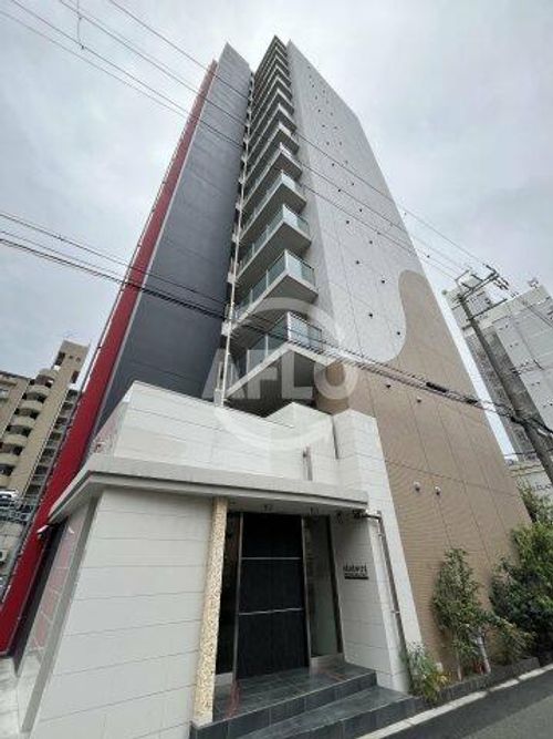 セレニテ西中島アリア弐番館の外観