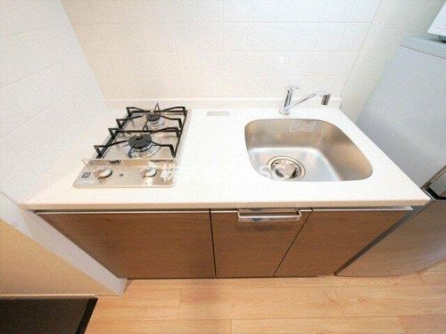 プレサンス谷町キャトル1304のキッチン