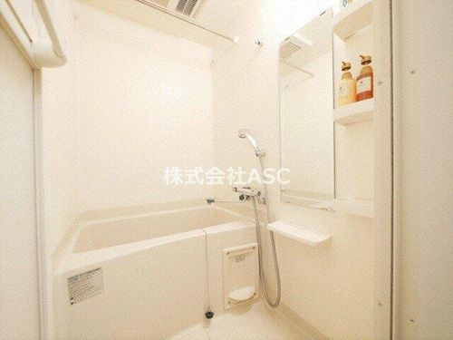 プレサンス谷町キャトル1304の風呂