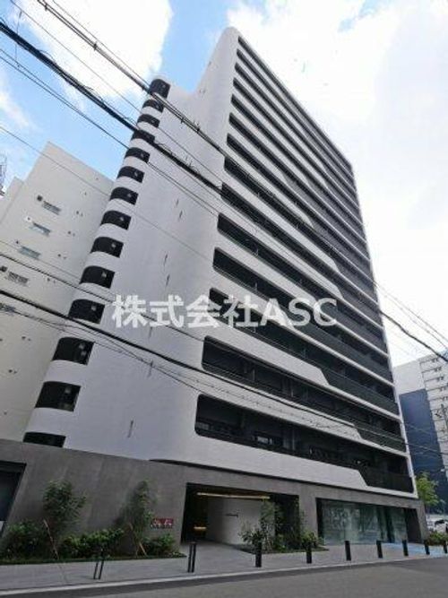 コンフォリア・リヴ北浜淡路町1503の外観