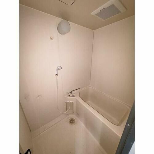 LOE港北201の風呂