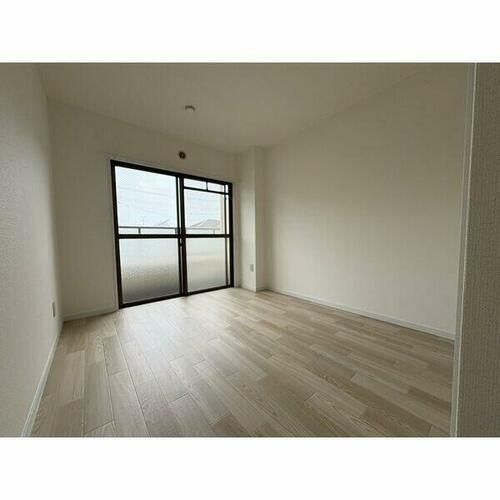 LOE港北303の内装