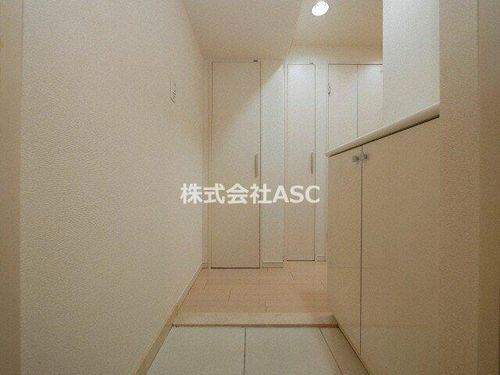 ブラービ南船場の玄関