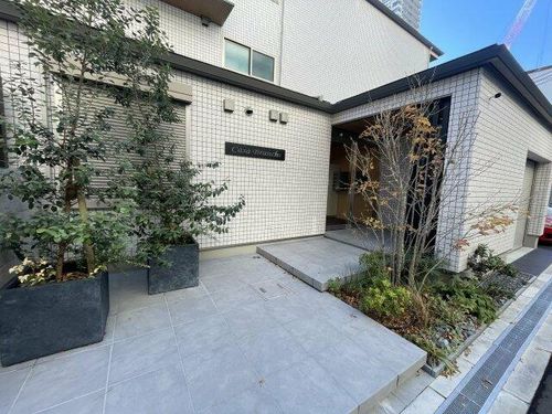 大阪府大阪市北区中崎1丁目(アパート)の賃貸物件の玄関