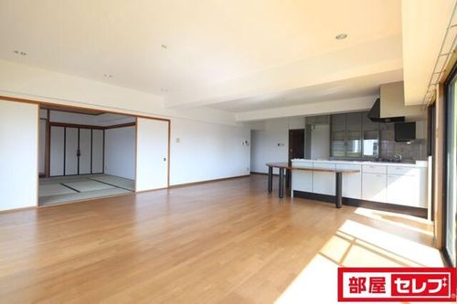 Cent Bouno901の内装