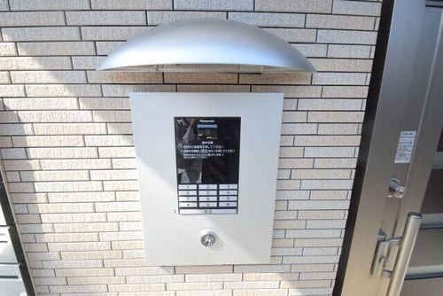 フジパレス 華 北田辺の玄関