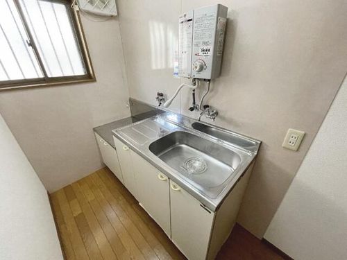 大阪府大阪市旭区太子橋1丁目(一戸建)の賃貸物件のキッチン