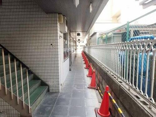 大阪府大阪市城東区野江1丁目(マンション)の賃貸物件の玄関