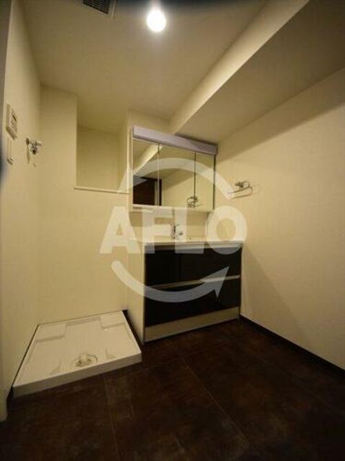 グランカーサ難波元町の内装