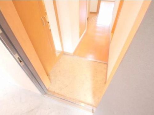 プランドール南巽の玄関