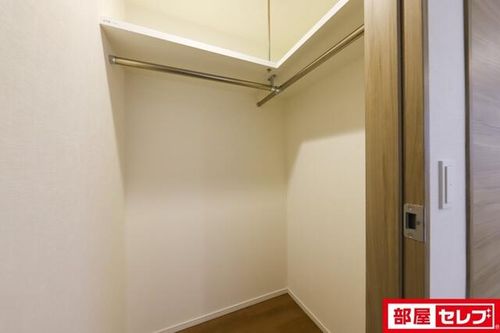 TENAS丸の内803の内装