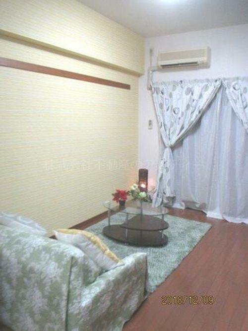 サンメゾン清水の居間