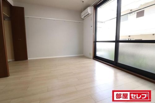 フォーブル平和が丘202の内装
