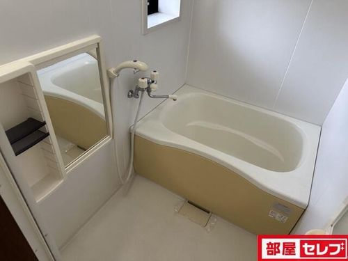 フォーブル平和が丘202の風呂